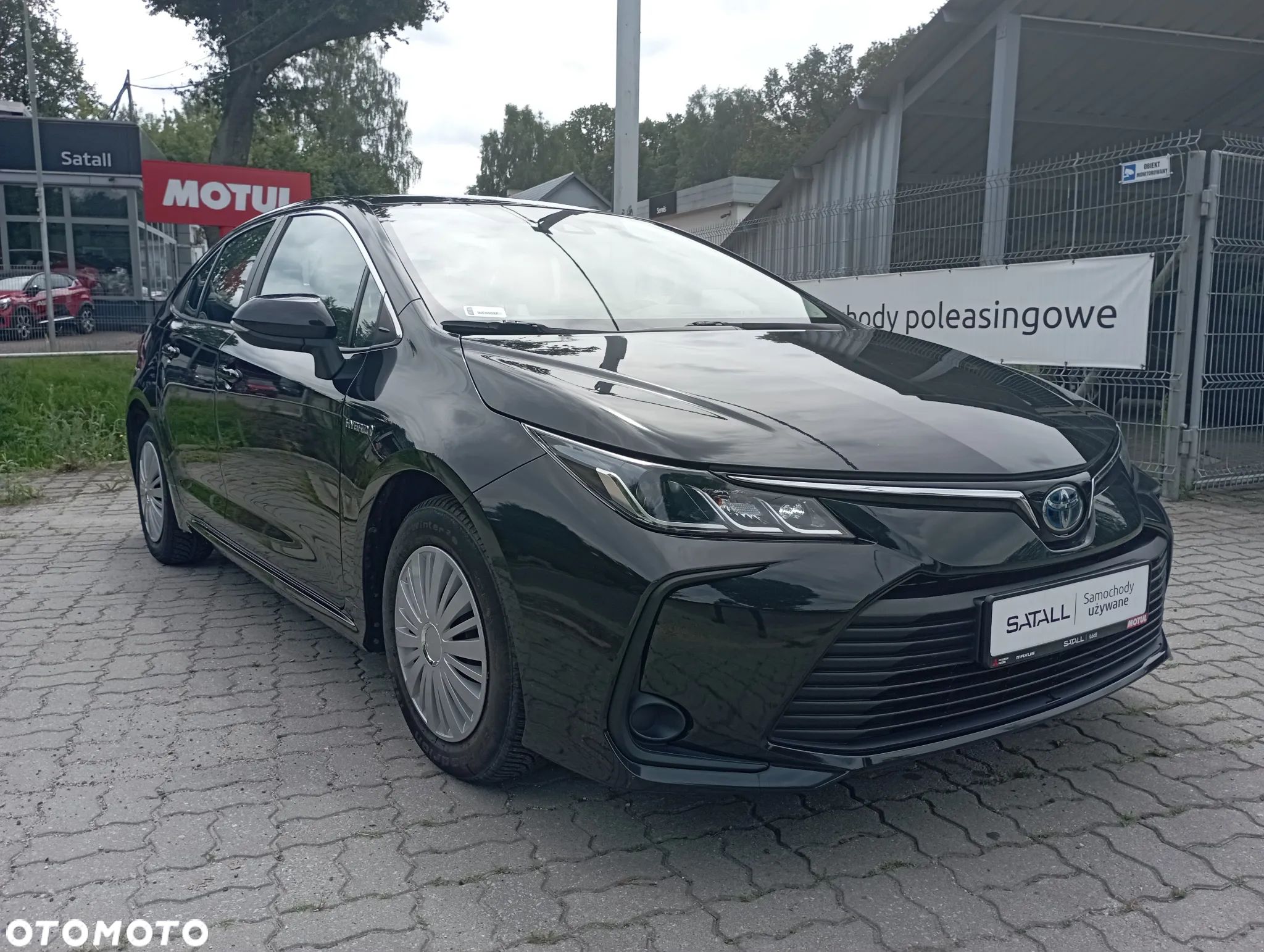 Toyota Corolla 1.8 Hybrid Active - 1