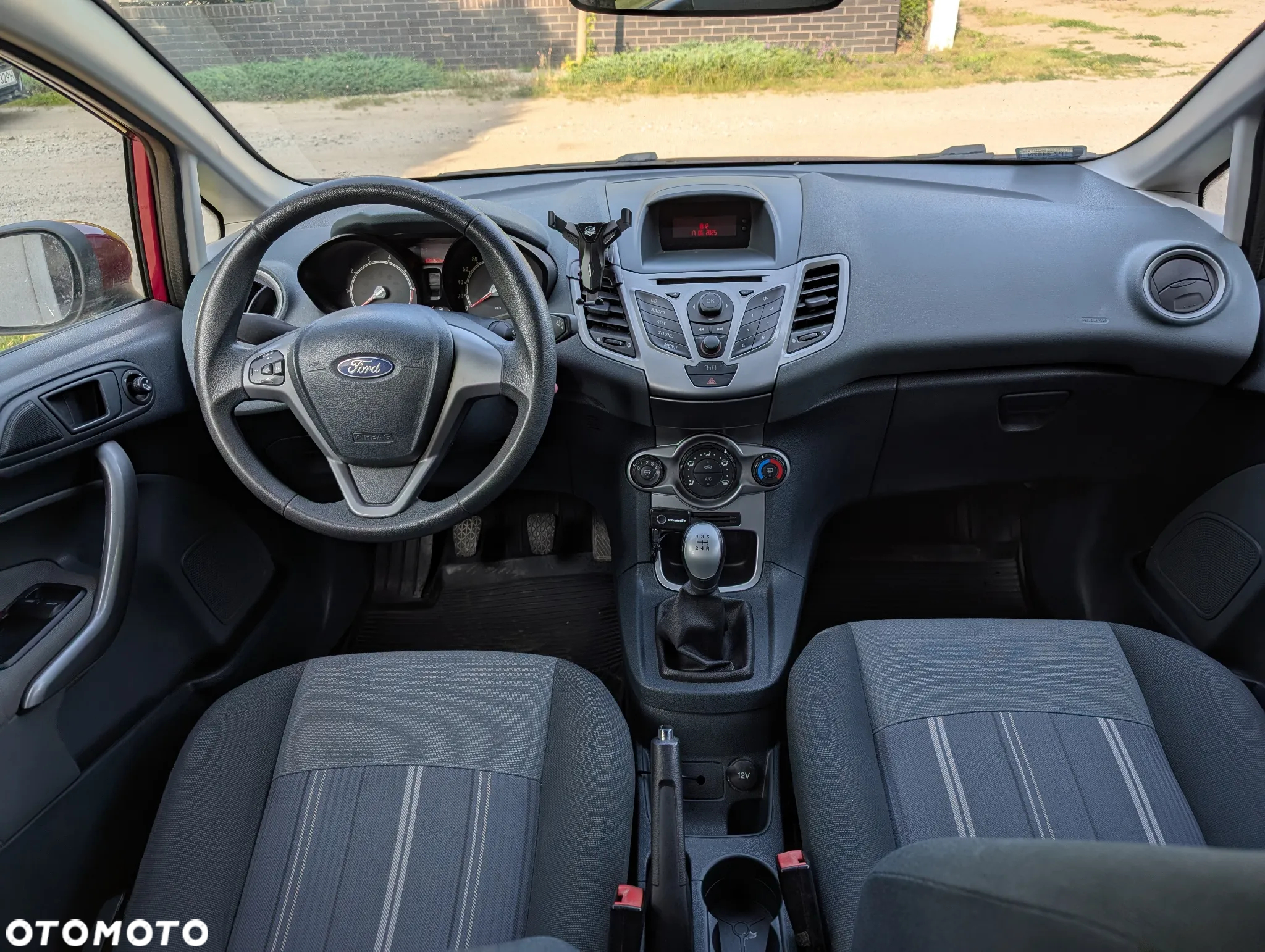 Ford Fiesta 1.25 Silver X (Trend) EU5 - 10