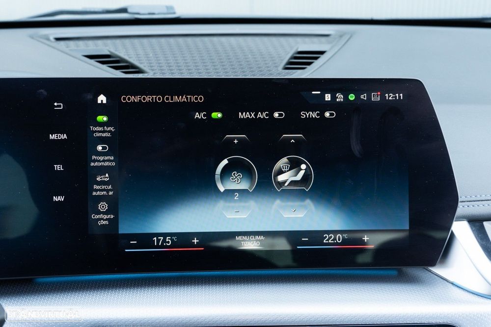 BMW iX1 xDrive30 Pack Desportivo M - 49