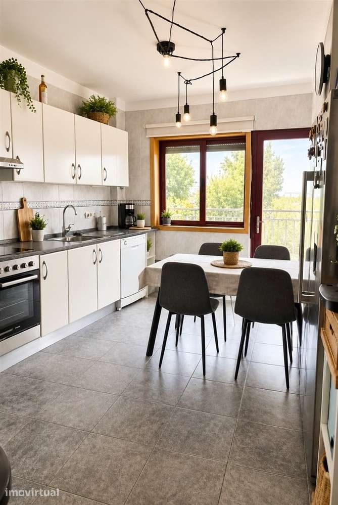 T2+1 EM GONDOMAR | EXCELENTE LOCALIZAÇÃO | GARAGEM + ELEVADOR - Grande imagem: 4/17