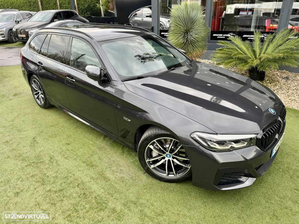BMW 530 e Pack Desportivo M - 10