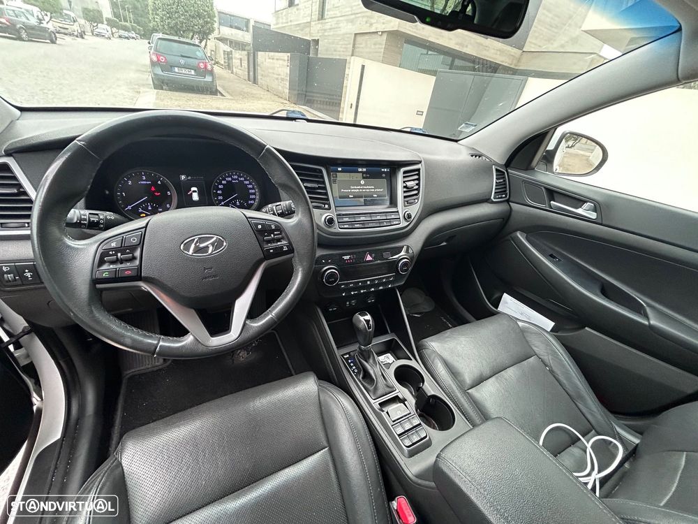 Hyundai Tucson 1.7 CRDi Premium DCT - 7