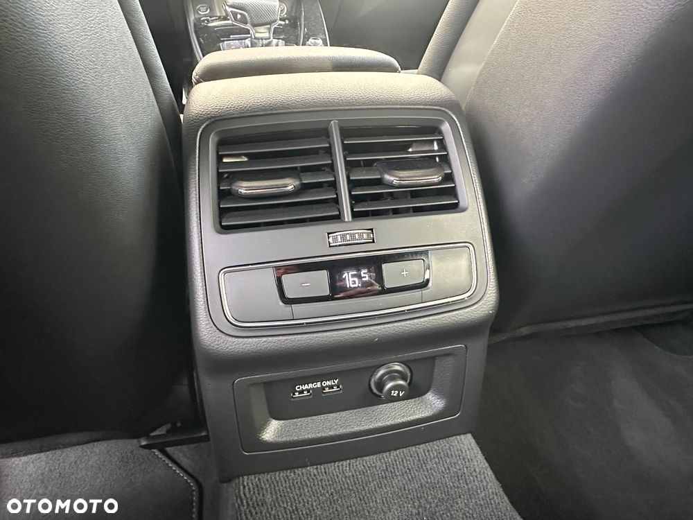 Audi A5 Sportback 40 TFSI S tronic S line - 32