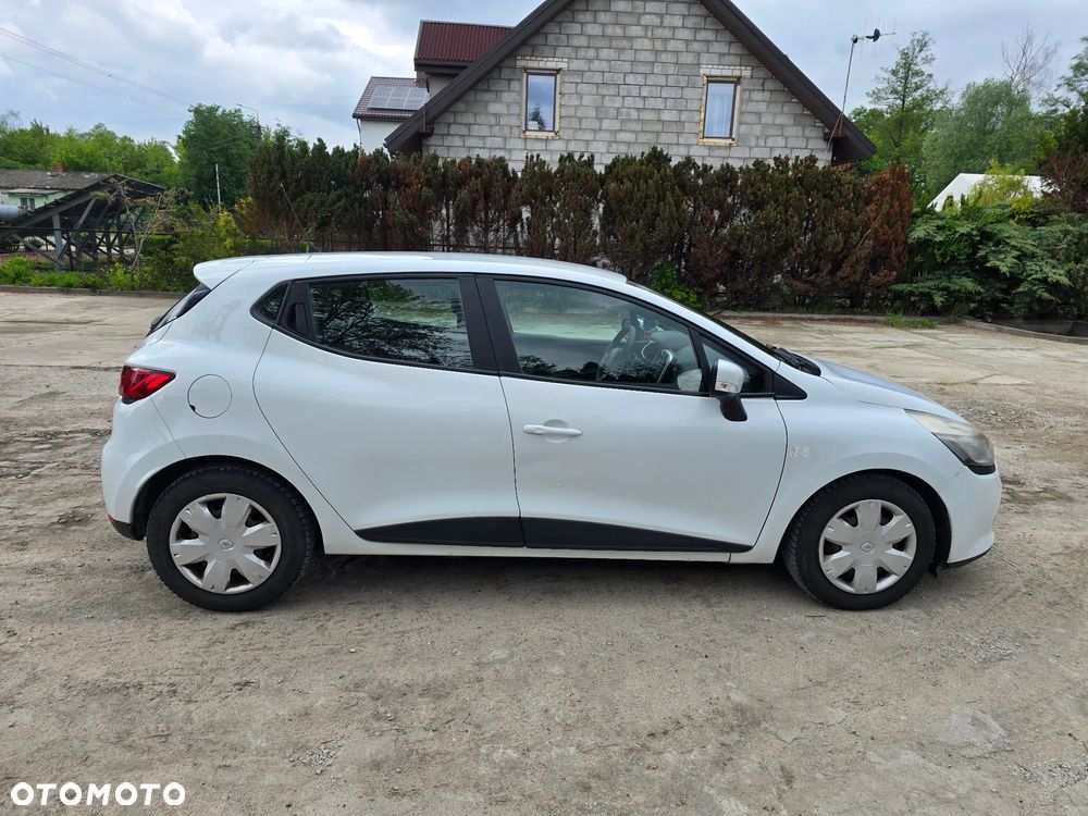 Renault Clio dCi 75 Expression - 5