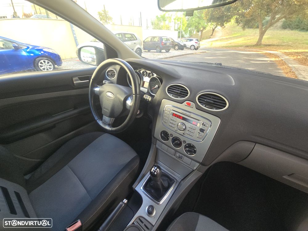 Ford Focus 1.6 TDCi Sport - 23