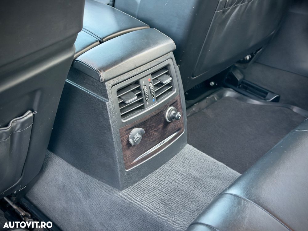 BMW Seria 5 520d - 14