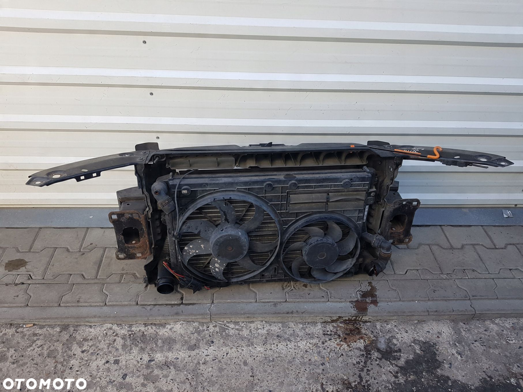 VW JETTA VI 5C 10-14 2.0 TDI PAS PRZEDNI CHŁODNICE WENTYLATORY - 3