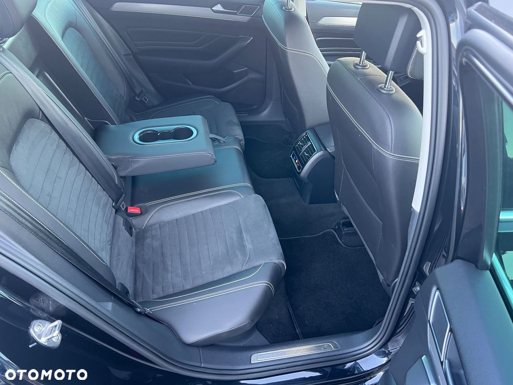 Volkswagen Passat 2.0 TDI EVO Business - 24