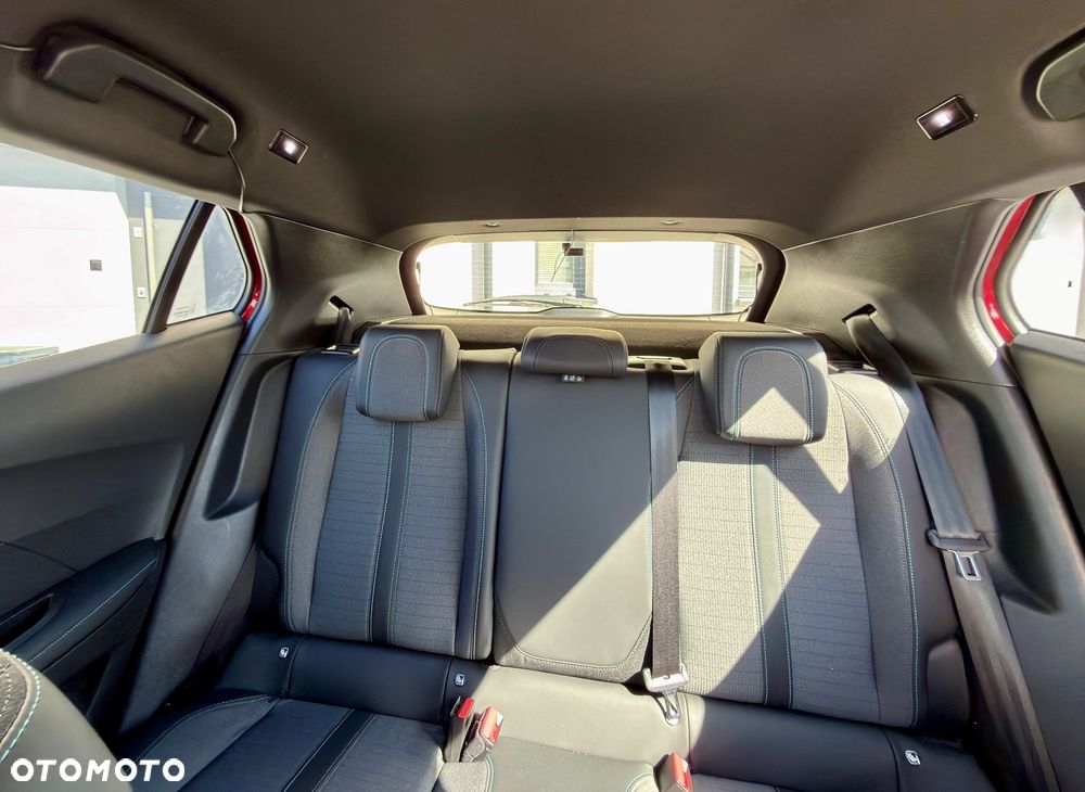 Peugeot 2008 1.2 PureTech Allure Pack S&S EAT8 - 12