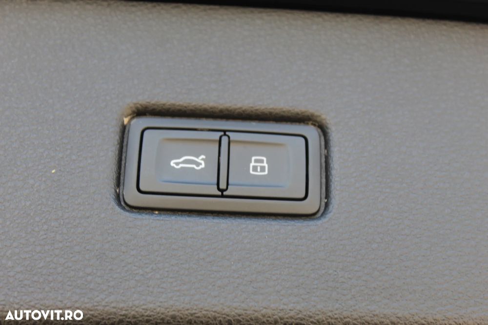 Audi Q5 40 TDI quattro S tronic MHEV S Line - 38