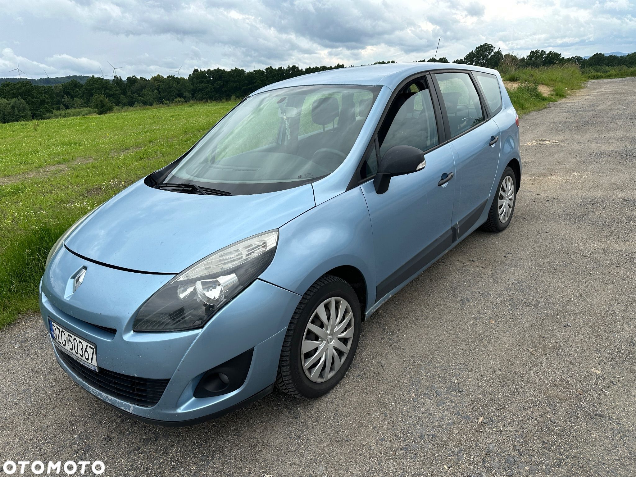 Renault Grand Scenic 1.5 dCi Dynamique - 1