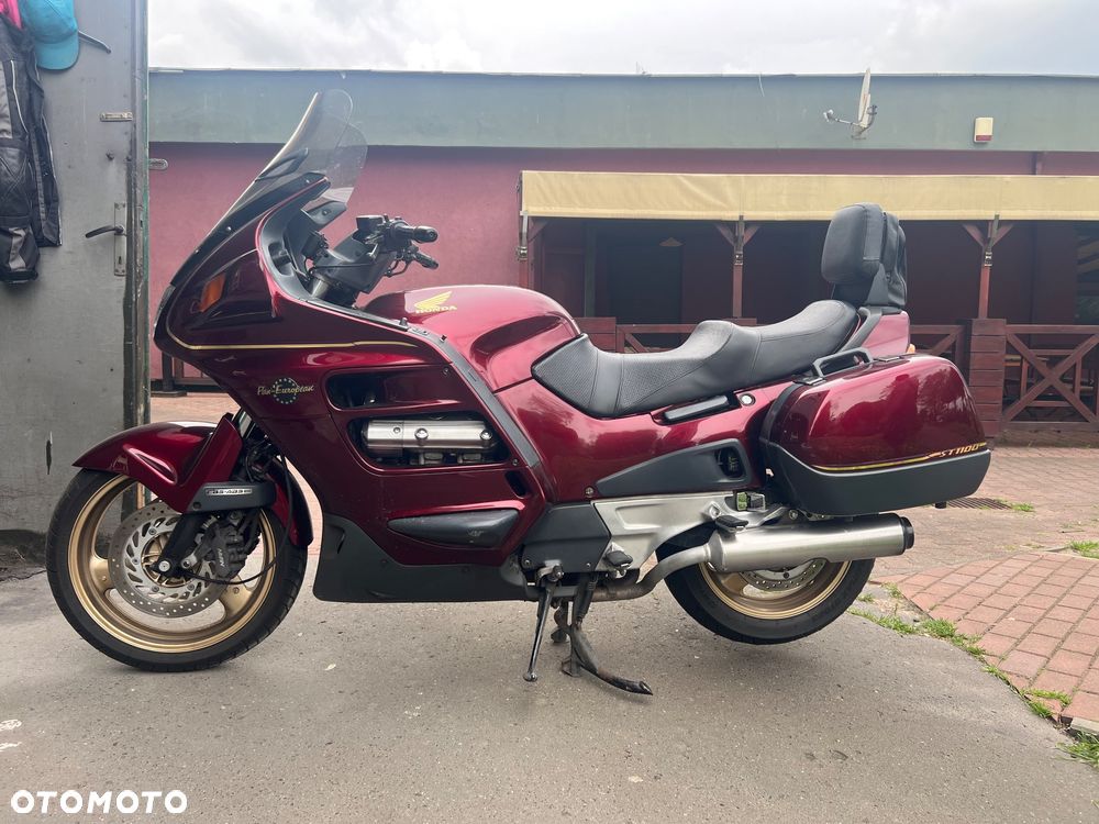 Honda ST - 2