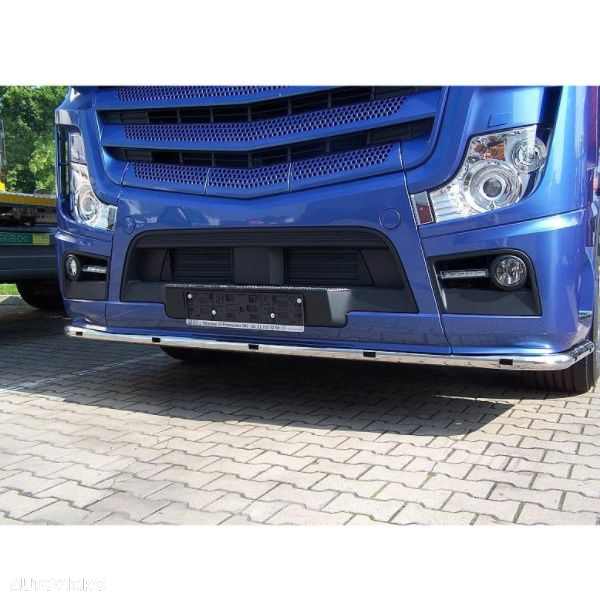 Suport lumini pe sub masca si laterale Scania, Actros, Man, Volvo FH - 10