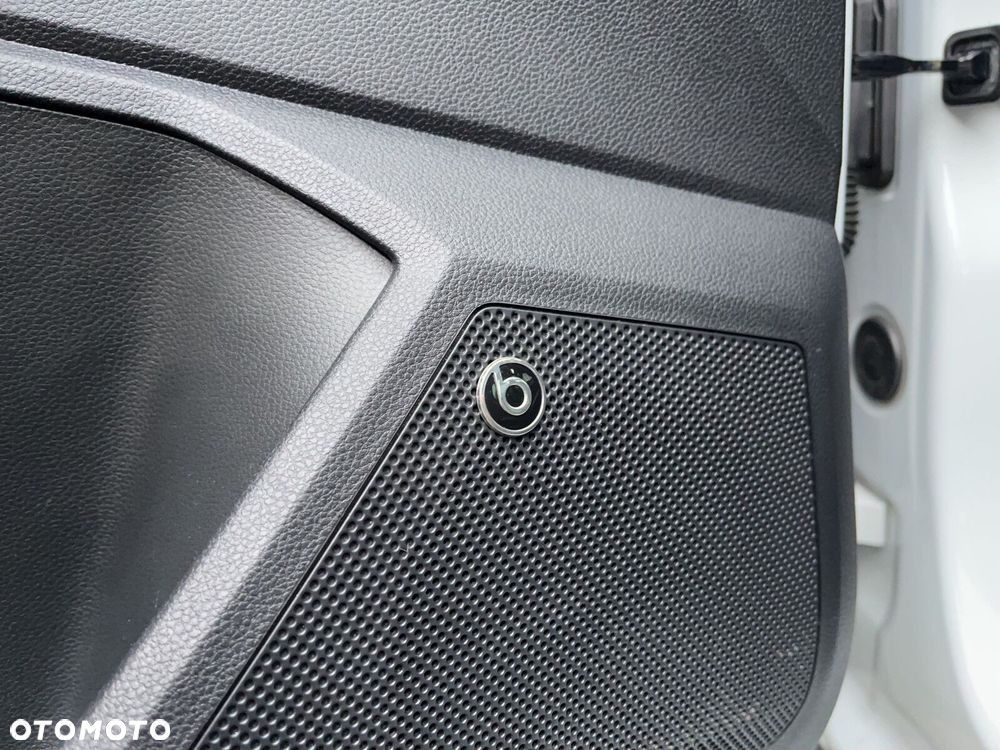 Seat Arona 1.5 TSI GPF FR S&S DSG - 17