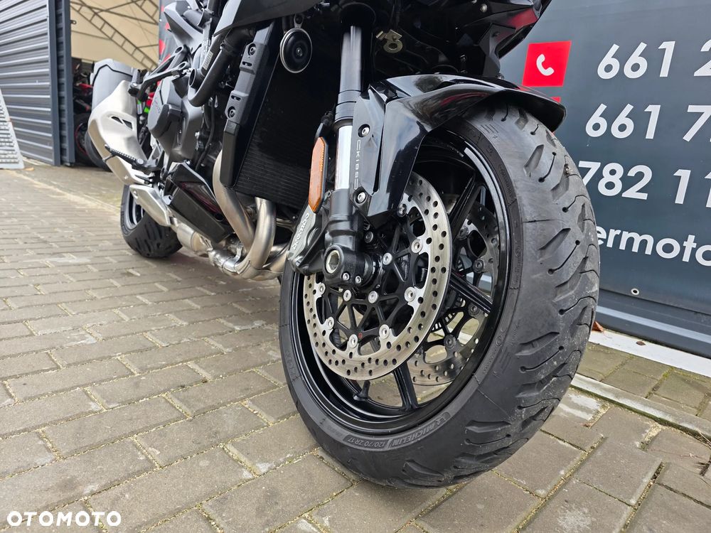 Kawasaki Z - 29