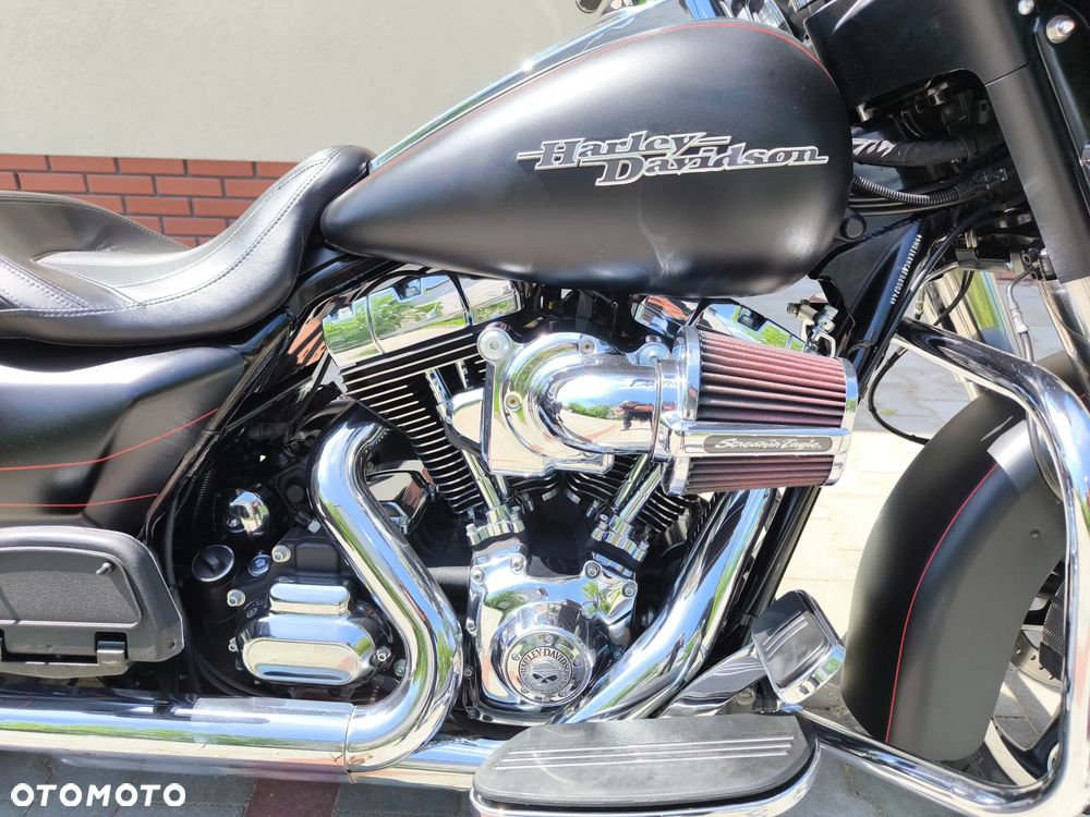 Harley-Davidson FLHXS Special - 6