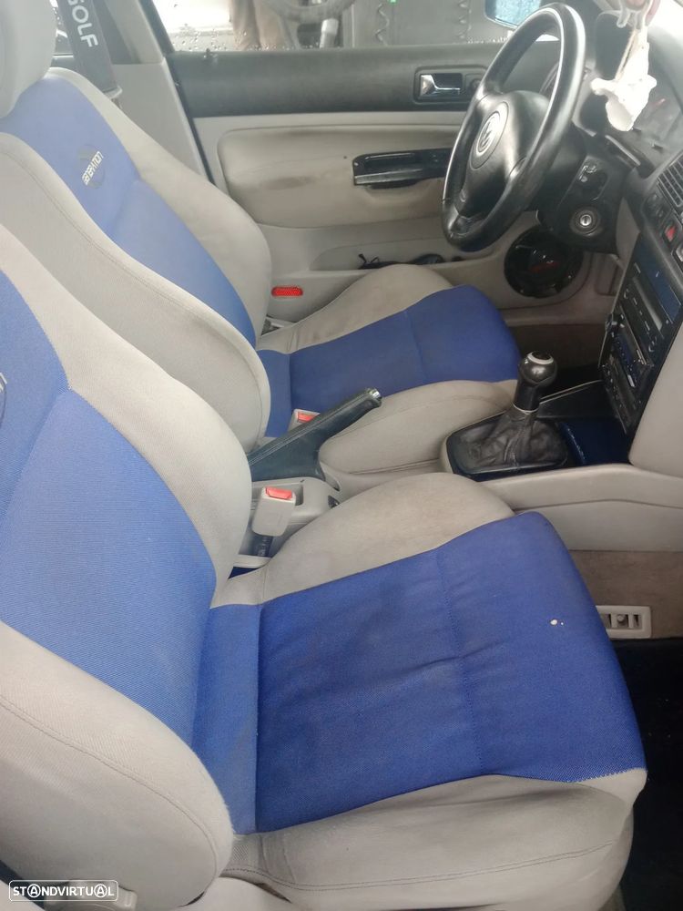 VW Golf 1.9 TDi Confortline - 7