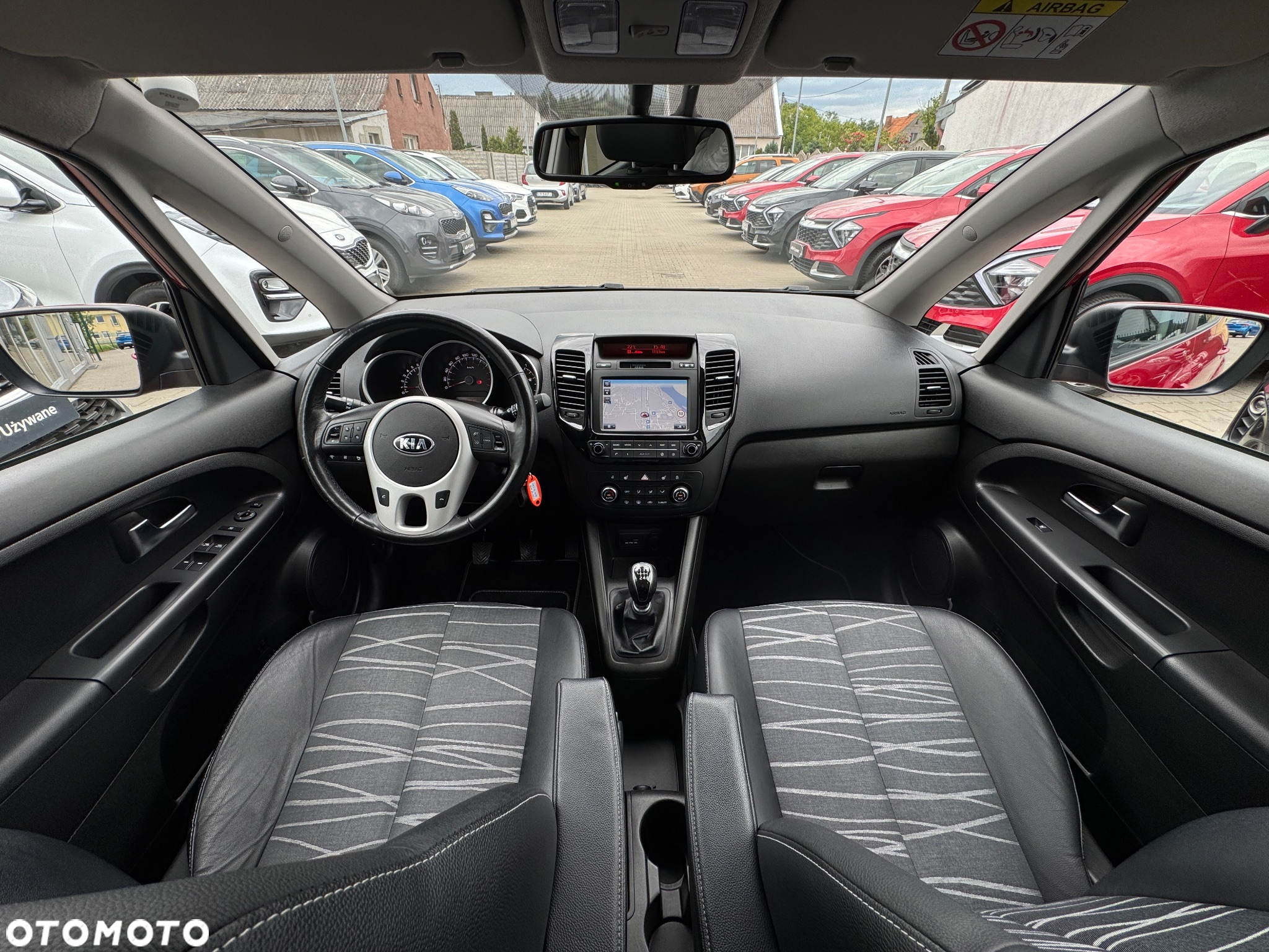 Kia Venga 1.6 Business Line - 17