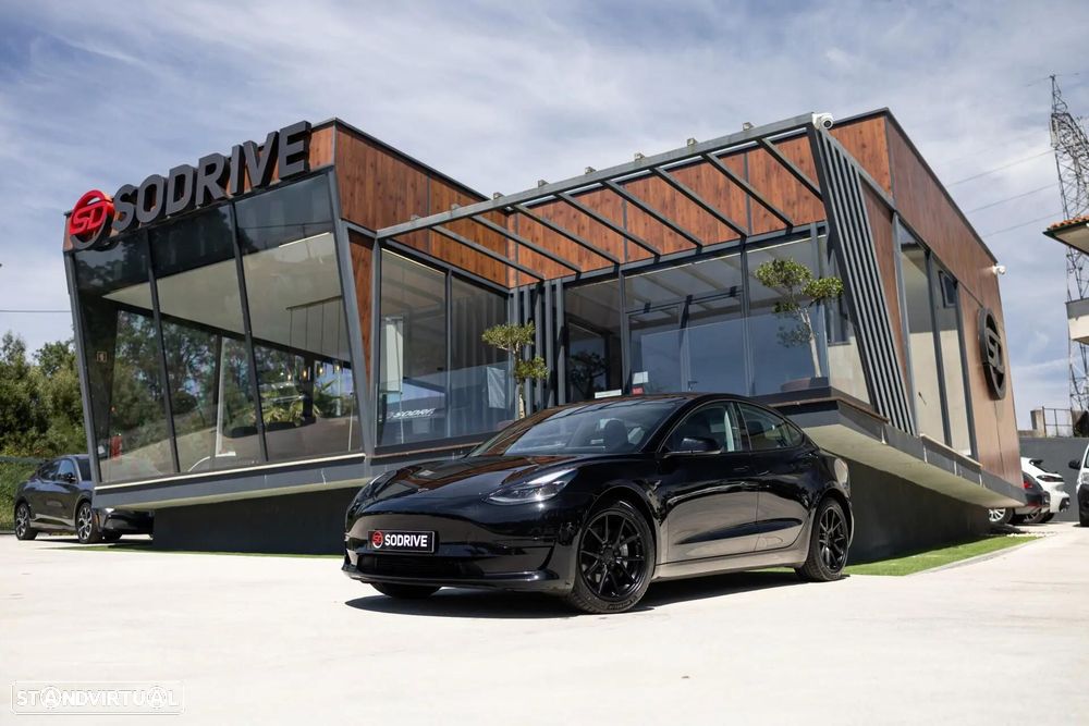Tesla Model 3 Standard Range Plus RWD - 2