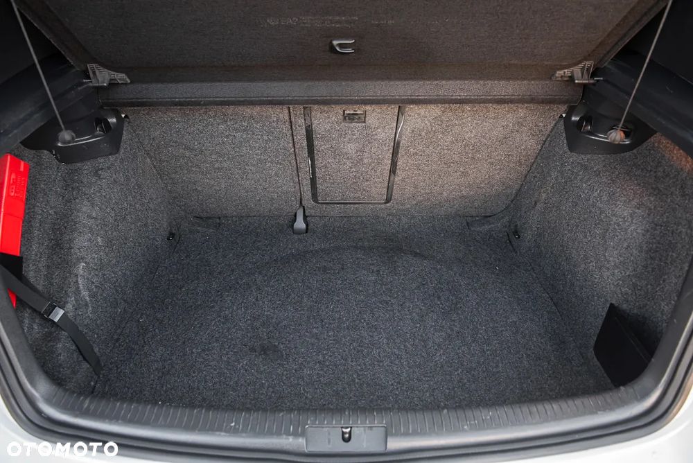 Volkswagen Golf 2.0 GTI - 24