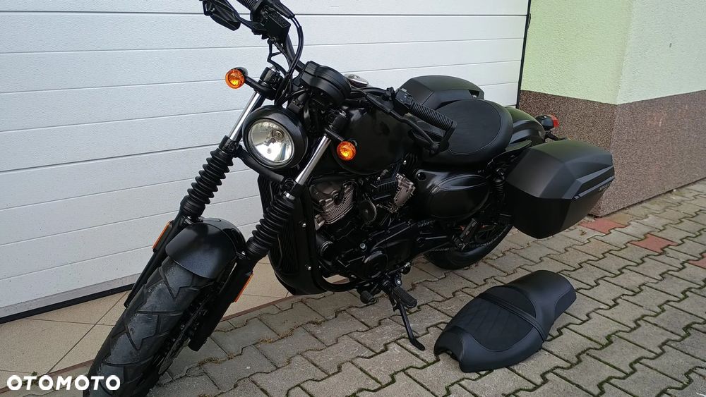 Hyosung GV - 8