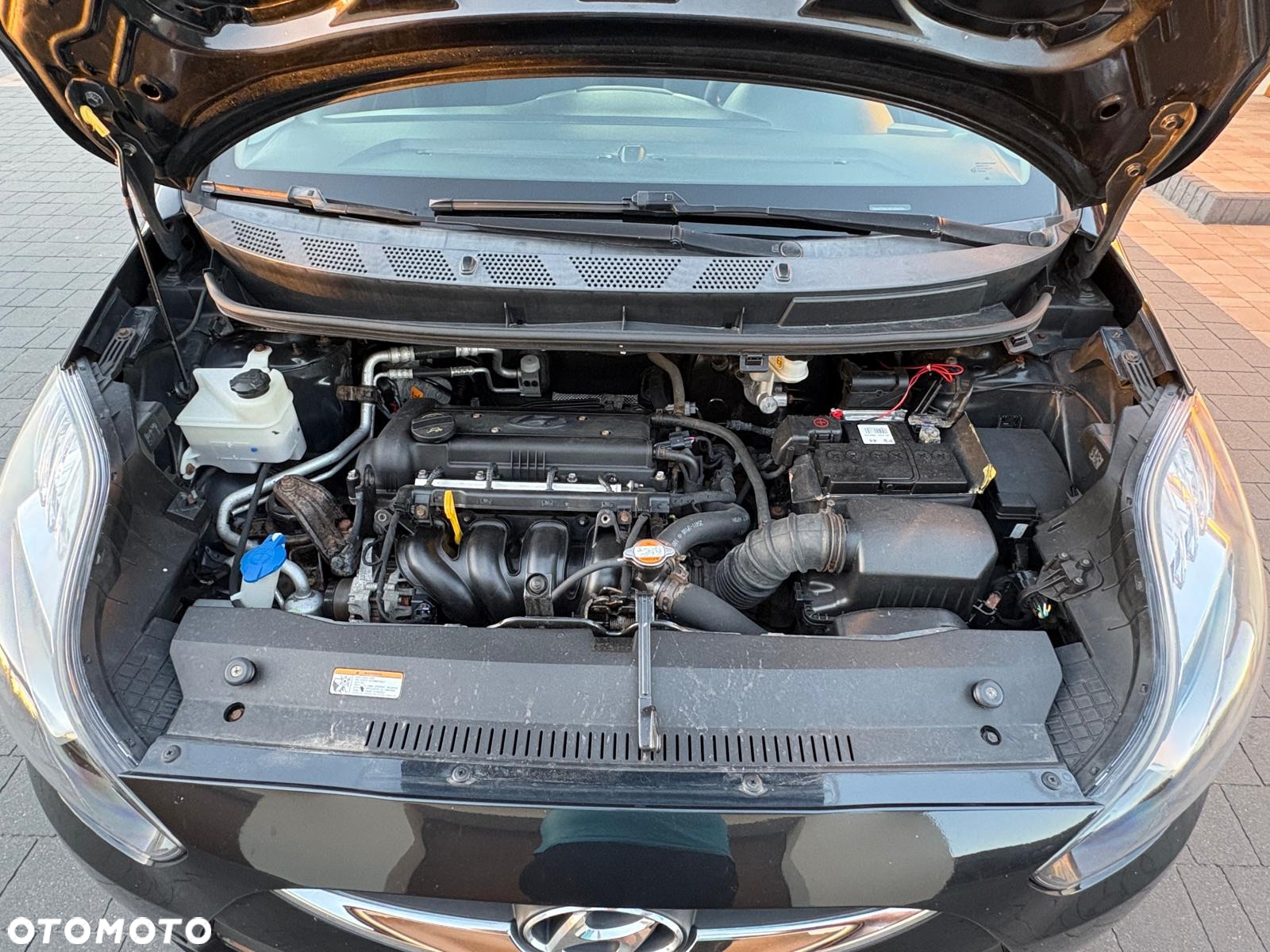 Hyundai ix20 1.4 blue Passion - 27