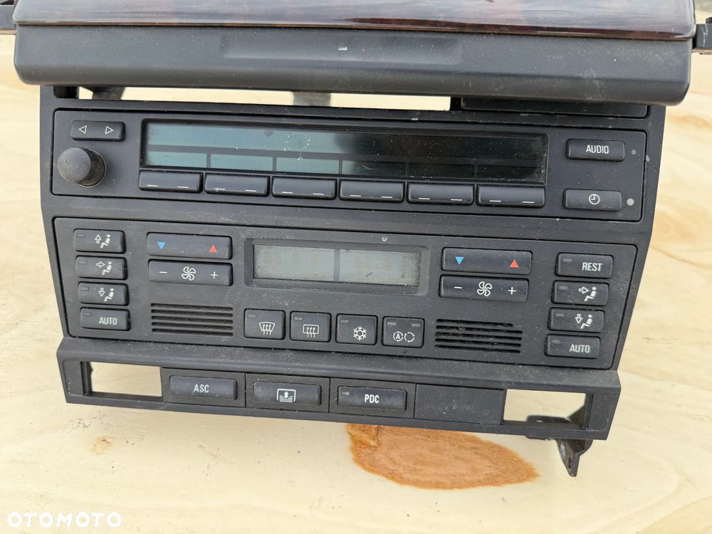 BMW E38 RADIO PANEL STEROWANIA KLIMATYZACJI KLIMATRONIK RAMKA RADIA DEKOR DREWNO OSŁONA 8361128 - 4