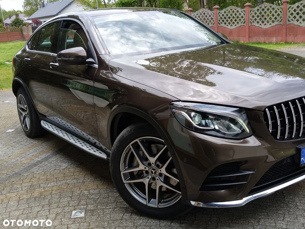 Mercedes-Benz GLC 220 d 4Matic 9G-TRONIC AMG Line - 11