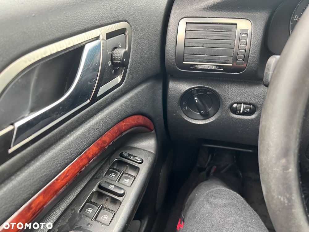 Skoda Superb 1.9 TDI Elegance - 10
