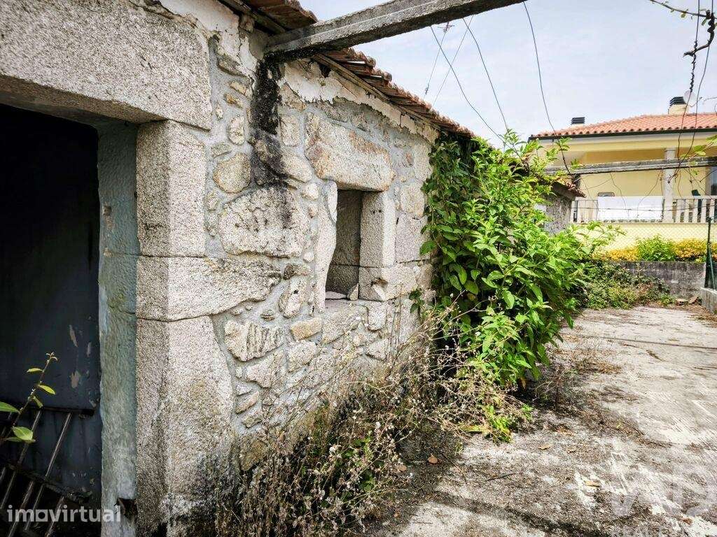 Moradia térrea em Mazarefes e Vila Fria de 114 m2 - Grande imagem: 2/13