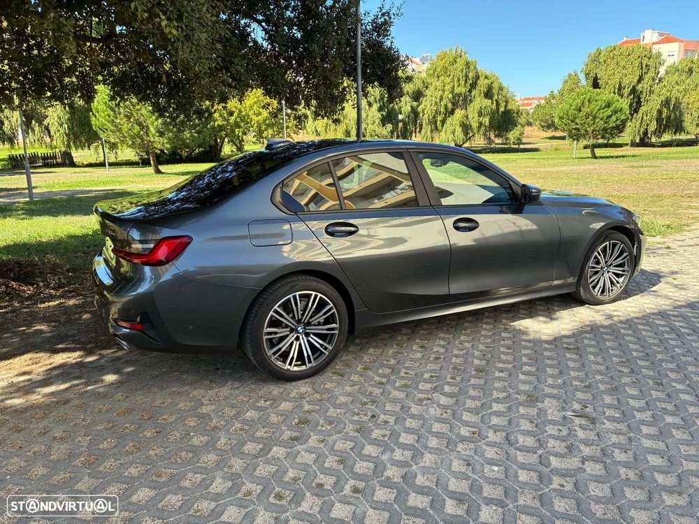BMW 330 e iPerformance Advantage - 5