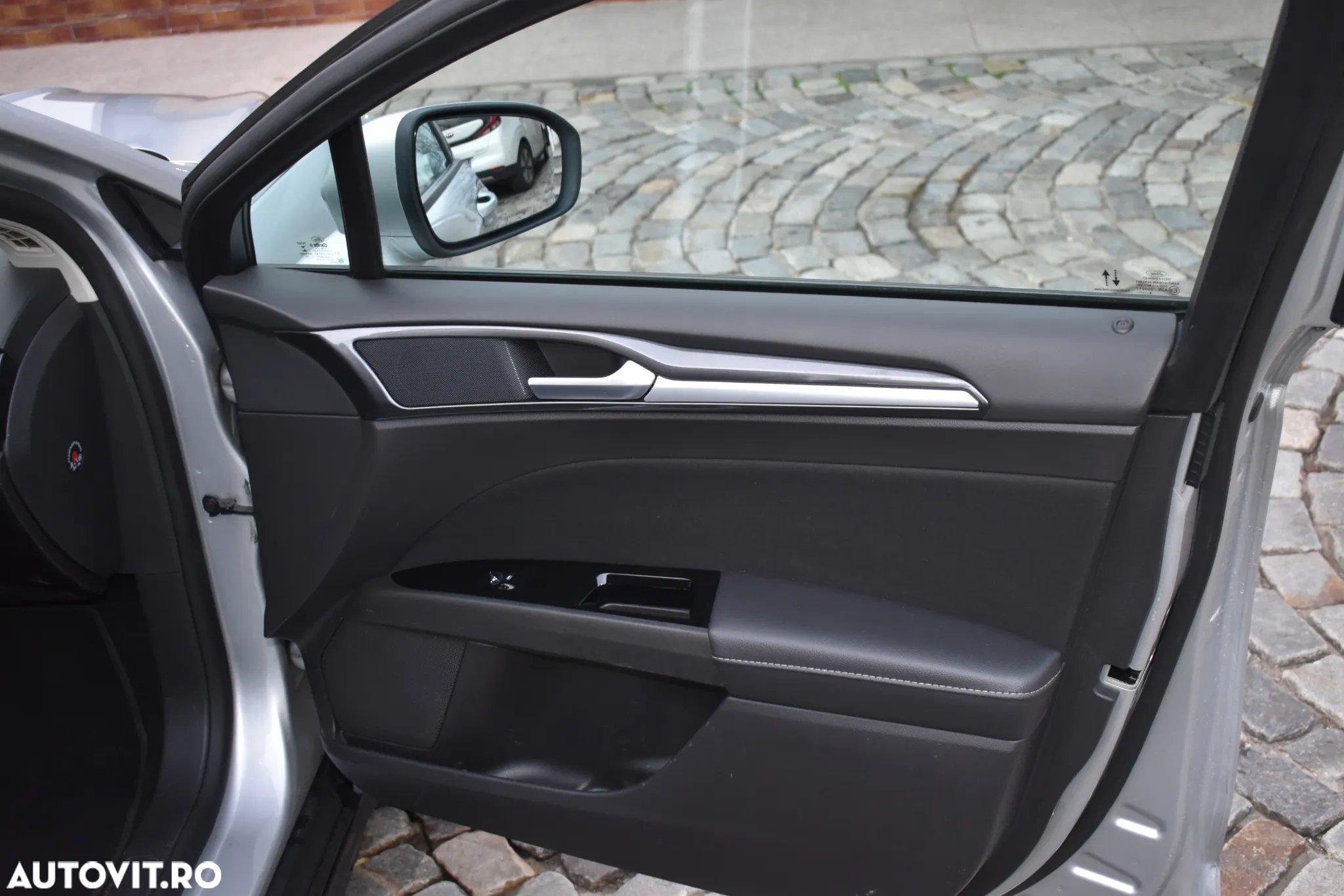 Ford Mondeo 2.0 TDCi Start-Stopp PowerShift-Aut Titanium - 8
