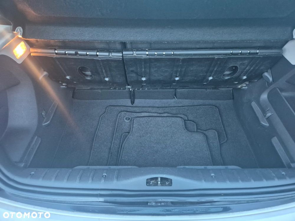 Citroën C3 1.4 16V Senso Drive VTR - 13