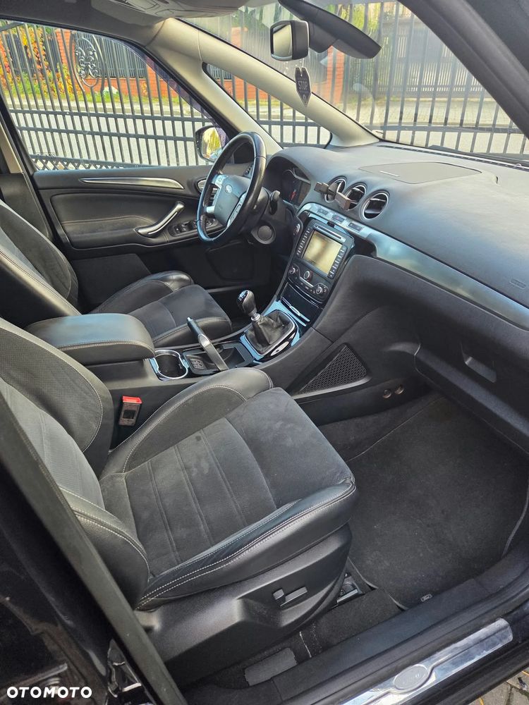 Ford S-Max - 7