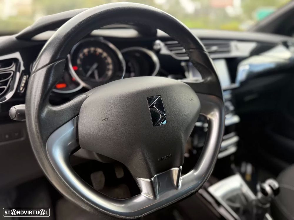 Citroën DS3 1.6 BlueHDi Be Chic - 12