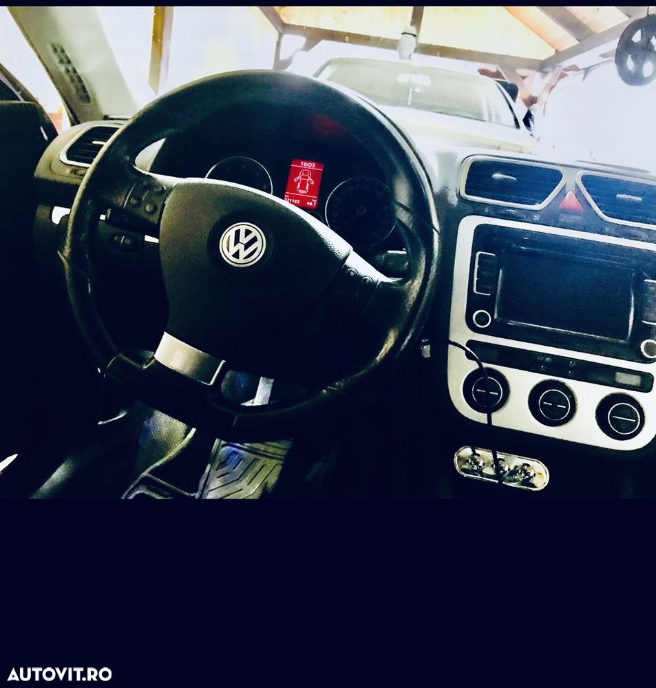 Volkswagen Scirocco - 34