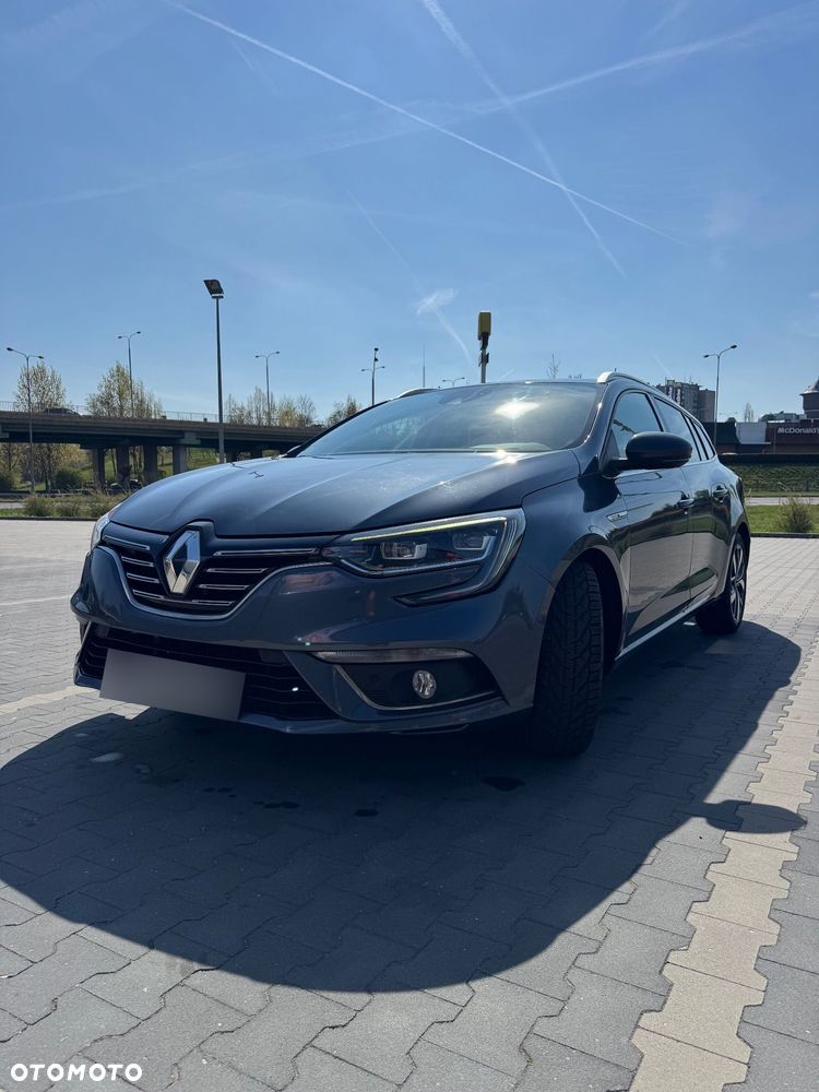 Renault Megane ENERGY TCe 130 EDC BOSE EDITION - 4