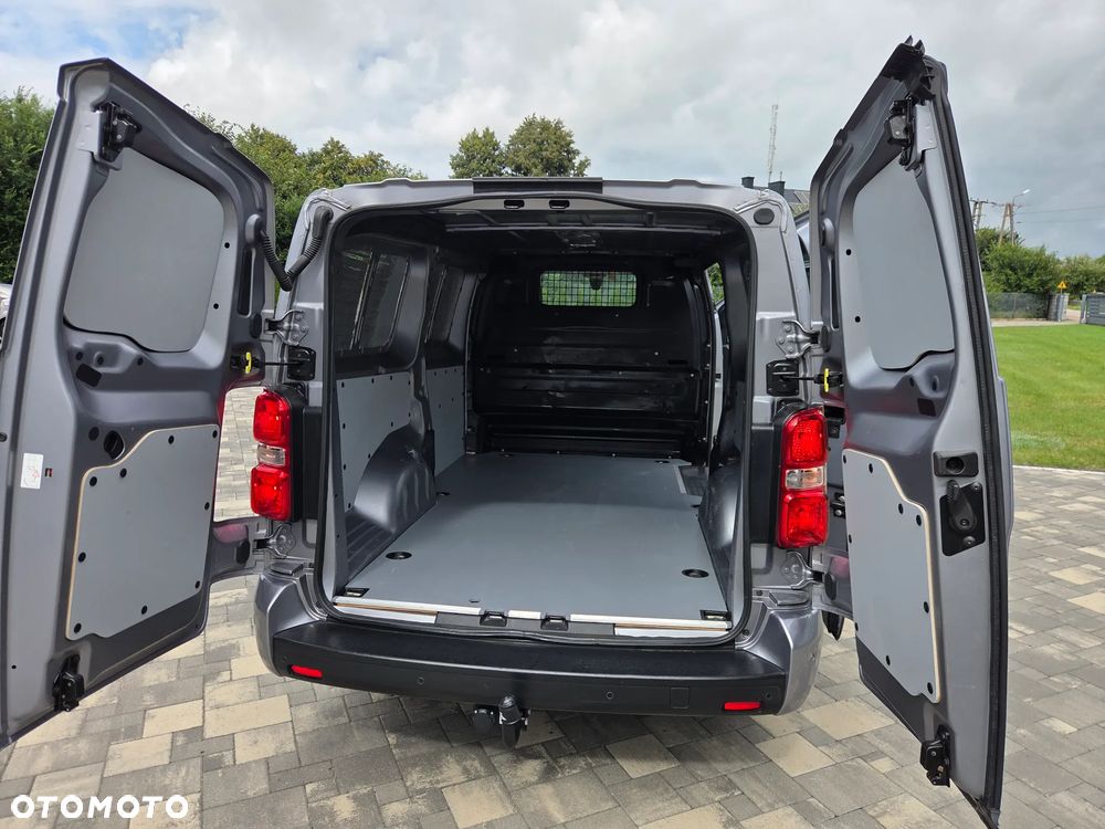 Opel vivaro - 22