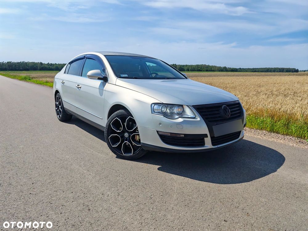 Volkswagen Passat 2.0 TDI DPF DSG Comfortline - 2