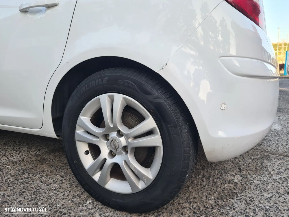 Opel Corsa 1.2 Cosmo - 15