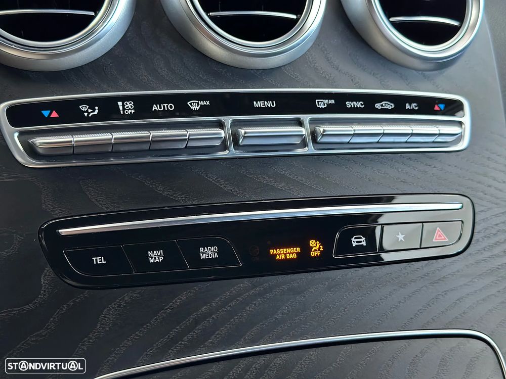 Mercedes-Benz GLC 200 d 4Matic 9G-TRONIC AMG Line - 32