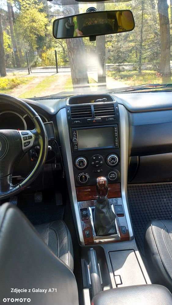 Suzuki Grand Vitara 1.9 DDiS - 11