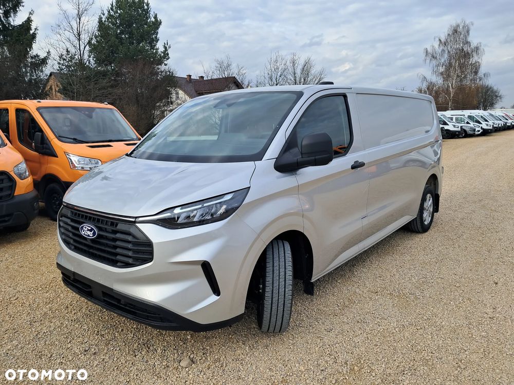 Ford Custom VAN