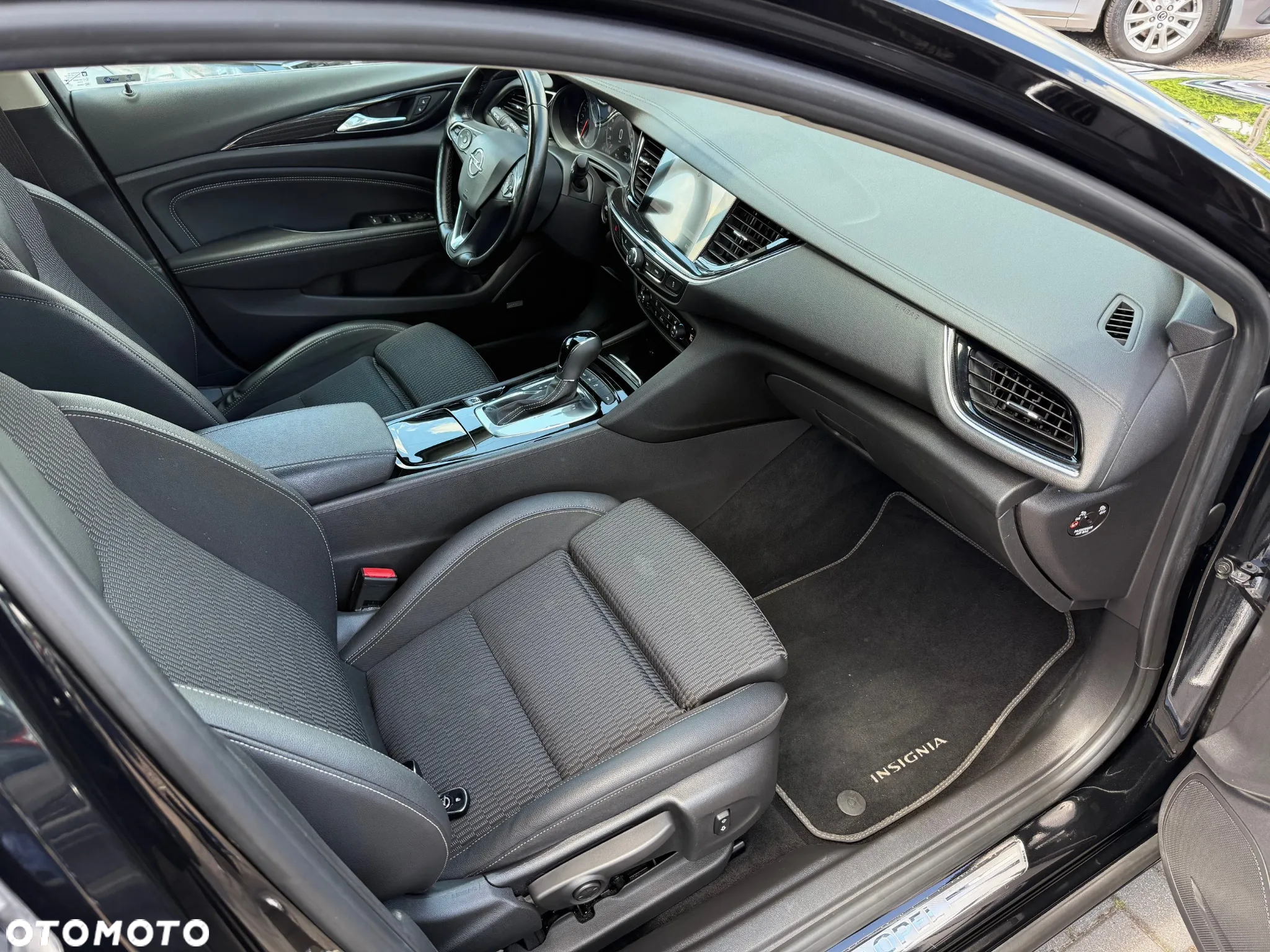 Opel Insignia Sports Tourer 2.0 Direct Inj Trb 4x4 Ultimate Exclusive - 13