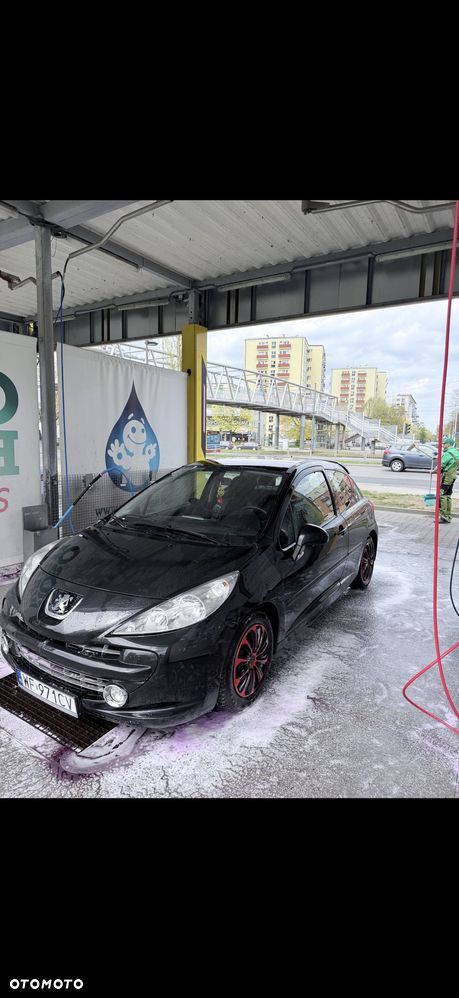 Peugeot 207 1.4 16V Trendy - 2