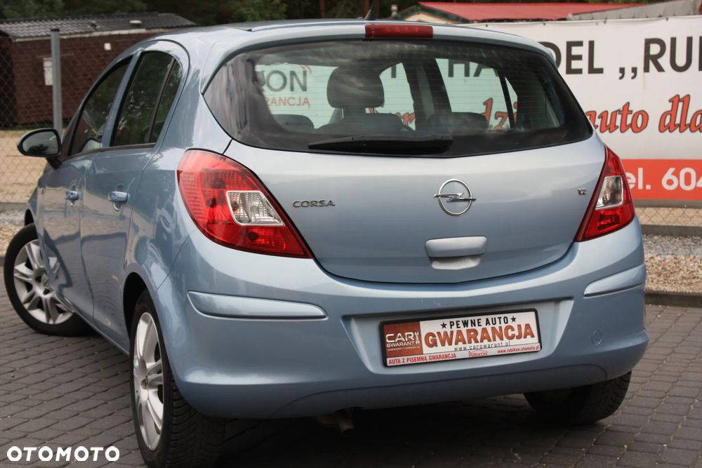 Opel Corsa 1.2 16V Silverline Easytronic - 15