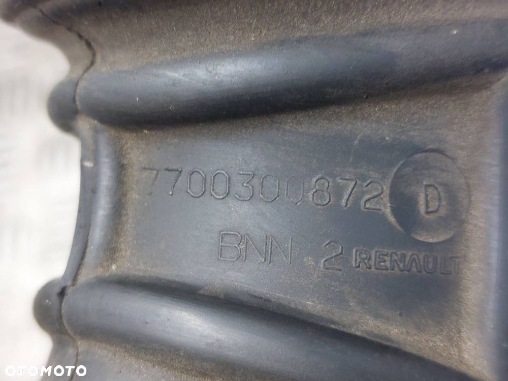 OBUDOWA FILTRA POWIETRZA + RURA DOLOT TRAFIC I 2.5 D 89-00 7700300552 - 6