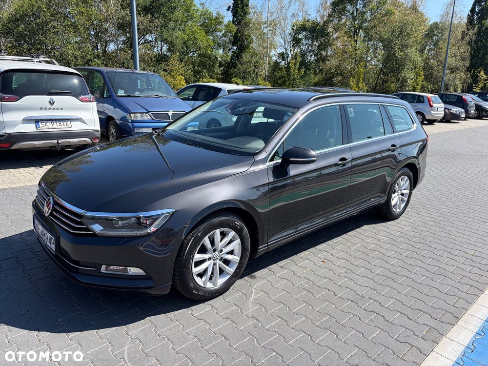 Volkswagen Passat 2.0 TDI BMT Trendline - 1