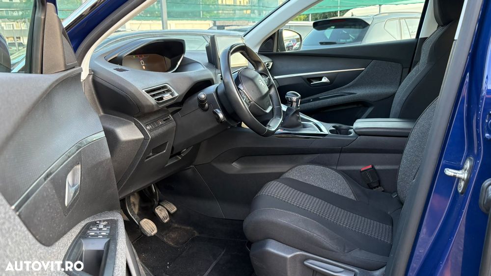 Peugeot 3008 - 25