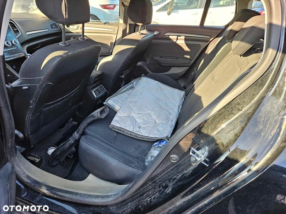 Renault Megane 1.5 Blue dCi Intens - 15